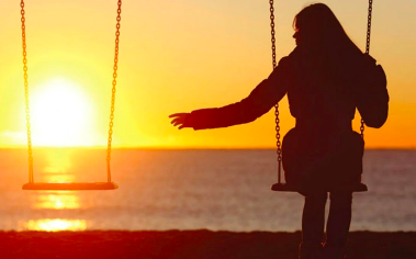 Làm sao có thể quên một người đã từng là một phần trong trái tim chúng ta? (Ảnh minh hoạ)