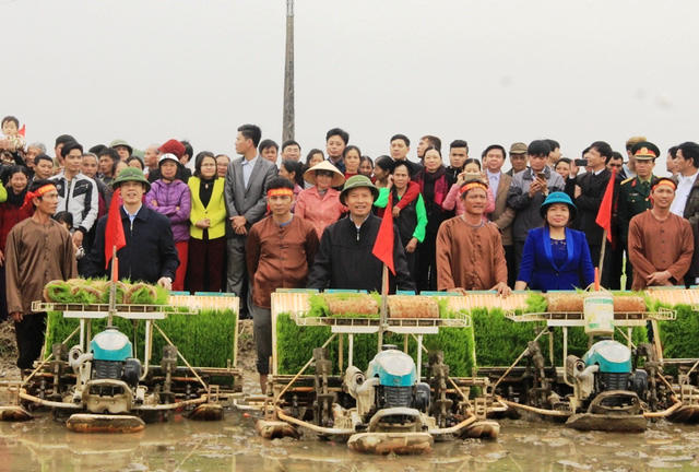 Tỉnh Thanh Hóa tổ chức lễ hội xuống đồng năm 2017.