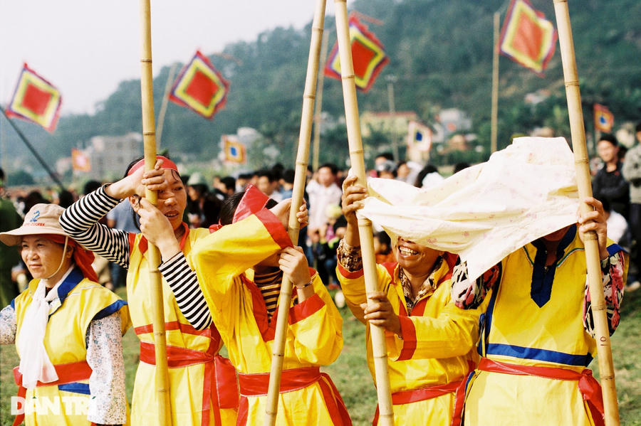 Năm Kỷ Sửu 2009, sau gần 100 năm ngừng tổ chức, Lễ Tịch điền được chính thức khôi phục tại Đọi Sơn. 