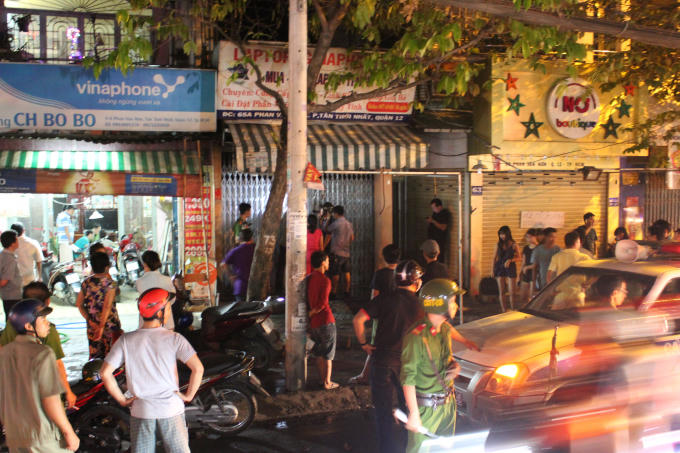 Nhiều tài sản bị ngọn lửa thiêu rụi.