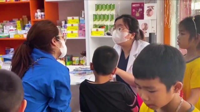 Bác sỹ tự giới thiệu đang công tác tại