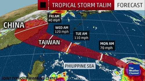 Đường đi dự kiến của bão Talim. Đồ họa: The Weather Channel.