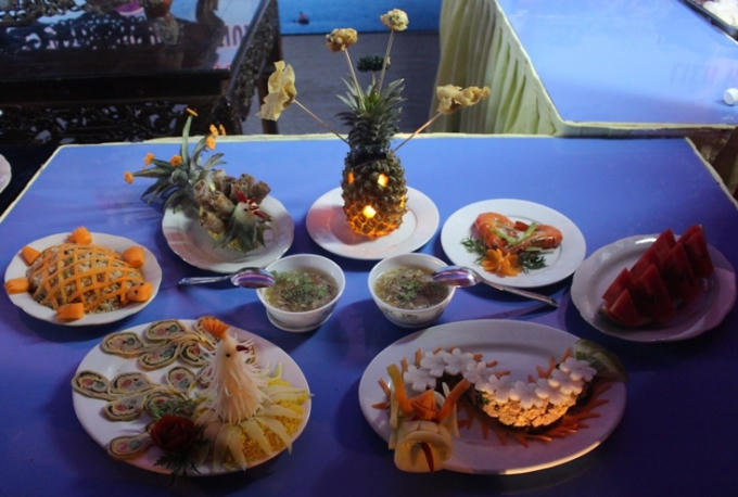 Ẩm thực xứ Huế không chỉ cầu kỳ về hình thức mà còn ngon cả về chất lượng.