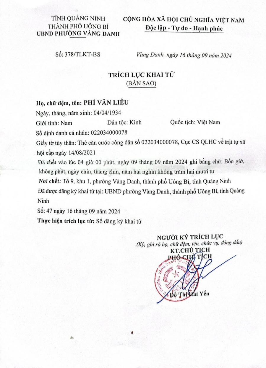 Theo trích lục khai tử do UBND phường Vàng Danh cấp, thời gian tử vong của ông Phí Văn Liêu là sáng 9/9, muộn hơn 01 ngày so với xác nhận của Trung tâm Y tế Than khu vực Mạo Khê cơ sở 2.