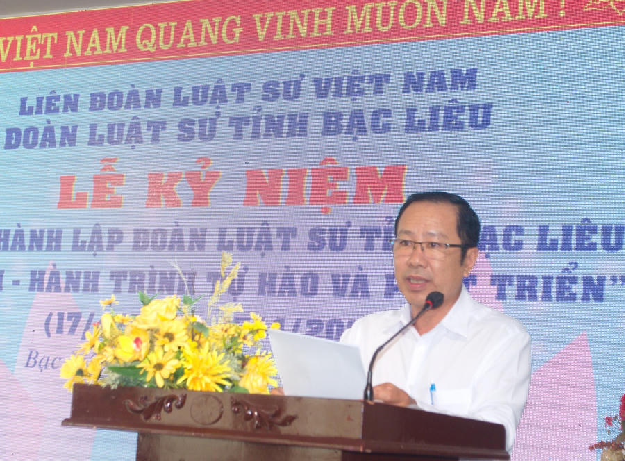 Ông Nguyễn Duy Tuấn - Phó Giám đốc Sở Tư pháp tỉnh Bạc Liêu, phát biểu tại lễ kỷ niệm.