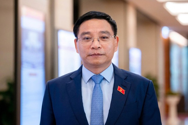 Bộ trưởng Bộ Tài chính Nguyễn Văn Thắng giữ chức Chủ tịch Hội đồng quản lý Bảo hiểm xã hội.