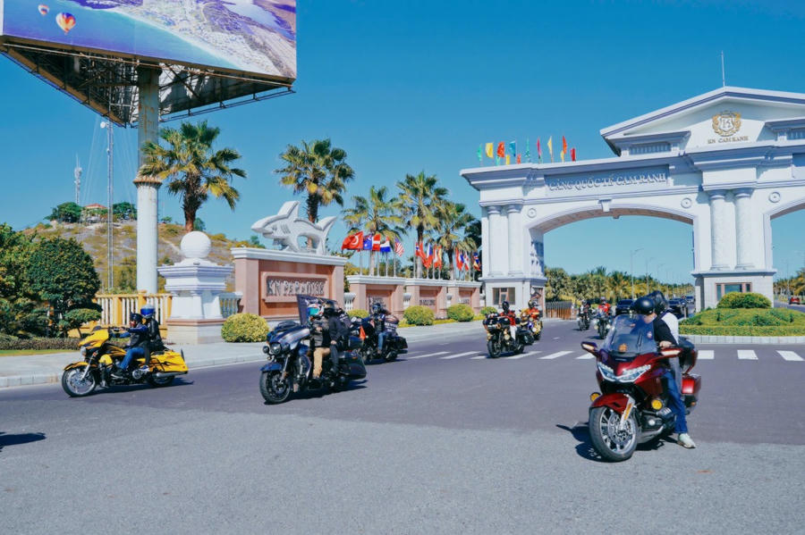 Bike Week Vietnam 2025 thường niên còn nhằm quảng bá hình ảnh Du lịch Việt Nam trẻ trung, sôi động với Cam Ranh điểm hẹn xanh.