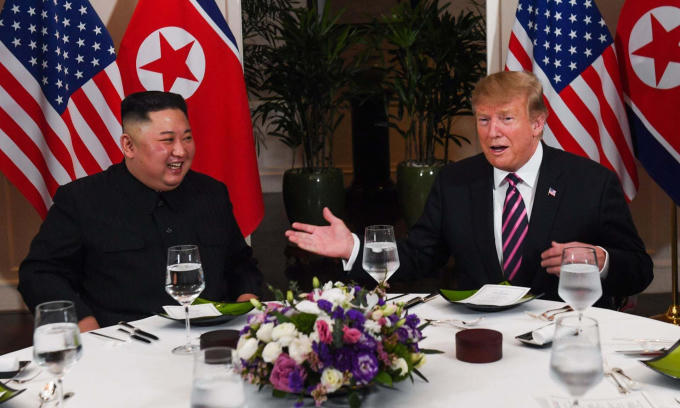Ông Trump ca ngợi bữa tối với Chủ tịch Kim thật tuyệt vời