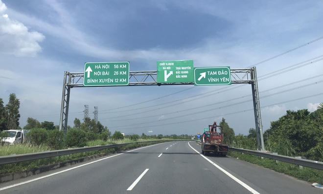 Cao tốc Nội Bài - Lào Cai giảm tới hơn 40% số lượng phương tiện lưu thông do Hà Nội thực hiện giãn cách xã hội.