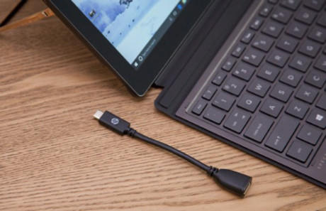 Sản phẩm của Microsoft hỗ trợ nhiều cổng kết nối hơn.