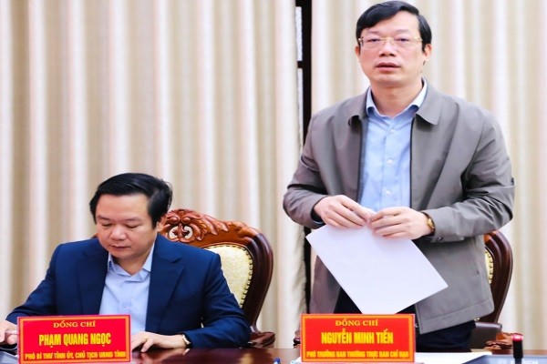 Ông Nguyễn Minh Tiến, Ủy viên Ban Thường vụ Tỉnh ủy, Trưởng Ban Nội chính Tỉnh ủy, Phó Trưởng ban Thường trực Ban Chỉ đạo phát biểu tại hội nghị.