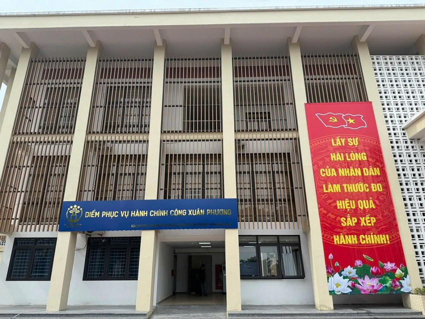 Điểm phục vụ hành chính công phường Xuân Phương.