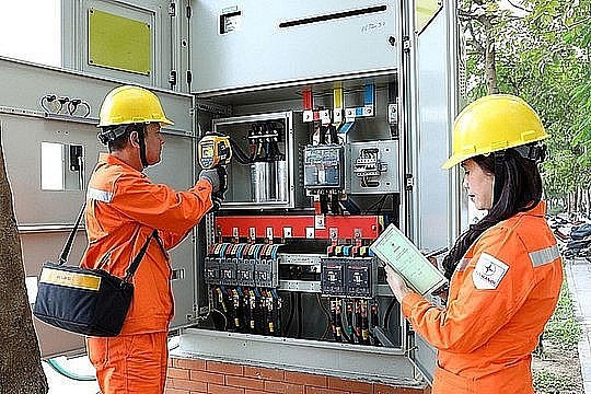 Việc điều chỉnh giá bán lẻ điện bình quân phải thực hiện công khai, minh bạch.