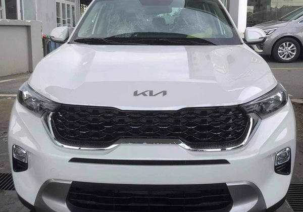 Loạt ô tô mới về đại lý, chờ ngày mở bán tại Việt Nam