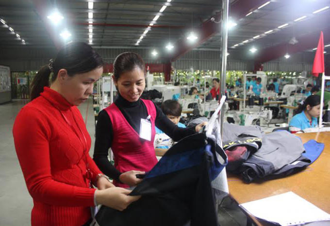 Chủ tịch Quốc hội Nguyễn Thị Kim Ngân thăm và làm việc với một số DN trên địa bàn tỉnh Thái Bình