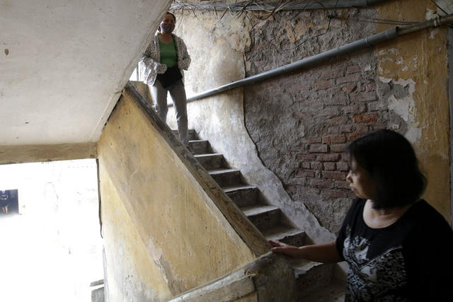 Phía bên trong dãy nhà B1 Văn Chương.