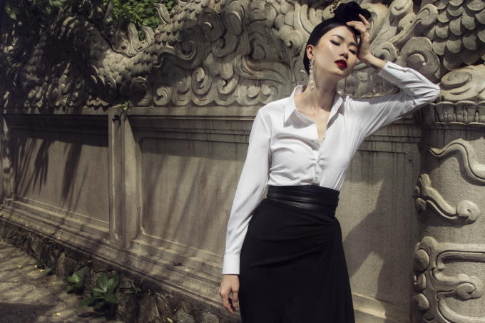 Bên cạnh đó, với những màu sắc từ đơn giản đến nổi bật cũng góp phần bật tung nguồn năng lượng của những trải nghiệm và khám phá mới. Cùng biến hóa vẻ thanh lịch nhưng lại đầy ấn tượng và khác biệt cùng David Wong.