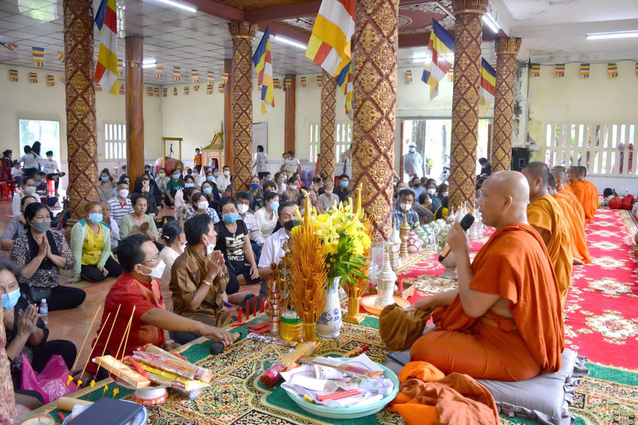 Đồng bào dân tộc Khmer ở Cà Mau đón Tết Chôl Chnăm Thmây trong không khí vui tươi, đầm ấm, giữ gìn và phát huy bản sắc văn hóa truyền thống tốt đẹp.