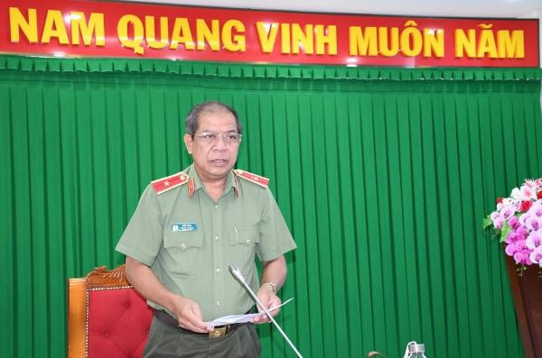 a88351975c1eaf40f60f