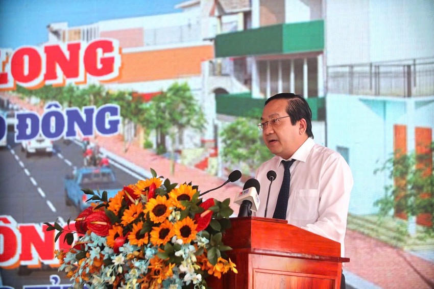 Ông Nguyễn Minh Lâm - Phó Chủ tịch UBND tỉnh cho biết, ĐT.822B là tuyến đường huyết mạch