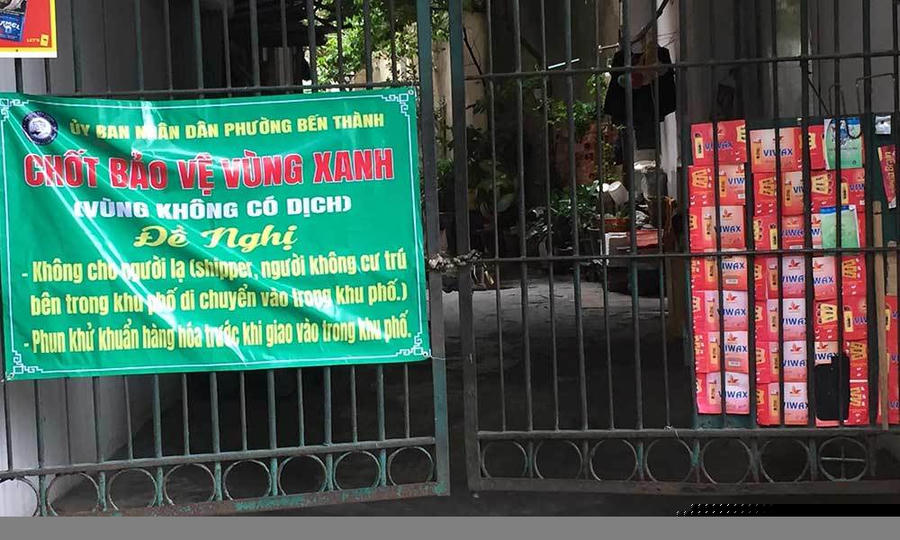 Chốt "vùng xanh" trên đường Bùi Thị Xuân (phường Phạm Ngũ Lão, quận 1)