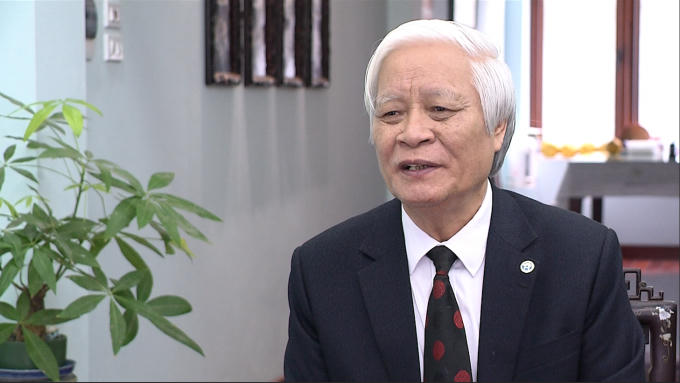 Ông Nguyễn Viết Chức, nguyên Phó Chủ nhiệm Ủy ban Văn hóa, Giáo dục, Thanh niên, Thiếu niên và Nhi đồng của Quốc hội, Đại biểu Quốc hội, Khóa XII.