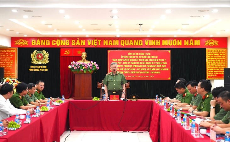 Bộ trưởng Tô Lâm phát biểu tại buổi gặp mặt