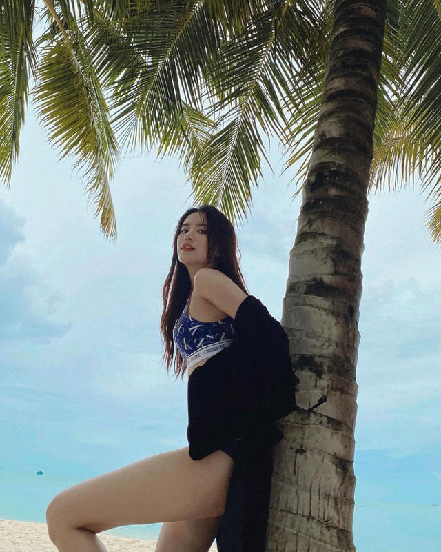 Ba vòng chuẩn của cô nàng là điều nhiều cô gái ao ước. 