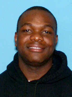 Đã báo xe bị mất trộm mà còn lôi nó ra chạy nữa.