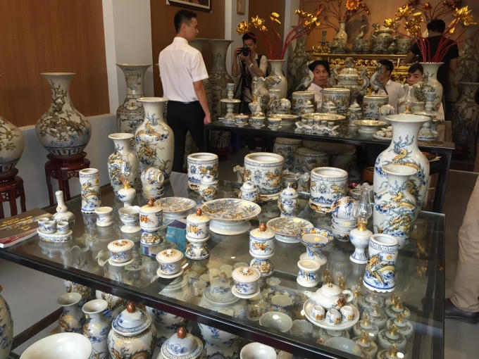 Các sản phẩm được bày bán tại đại lý ở Hà Đông.