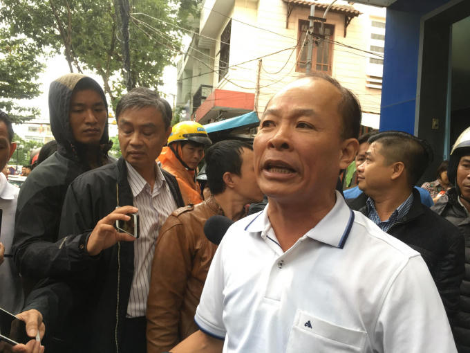 Người dân muốn chủ đầu tư trả lời cho họ thời gian bàn giao sổ đỏ các lô đất mà họ đã mua.