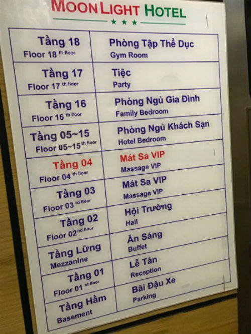 Theo chỉ dẫn của nhân viên, khu mát-xa trong Moolight nằm trên tầng 3 &amp; 4.