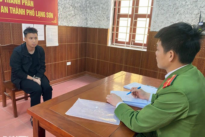 doi-tuong-vuong-van-long-tai-co-quan-dieu-tra-1678851383455