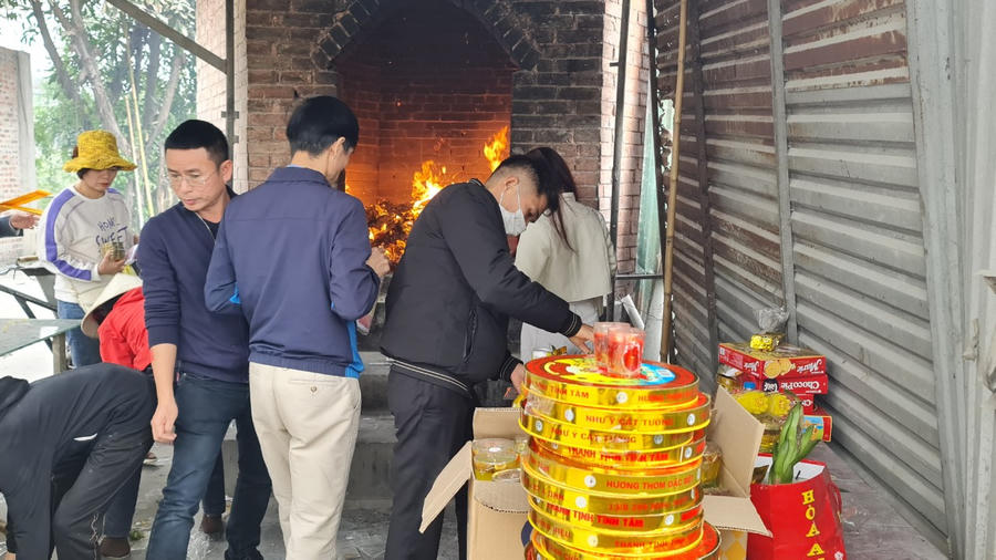 z4055802505060_fbaa0a0392b1ea4e88516d8605749932 (1)