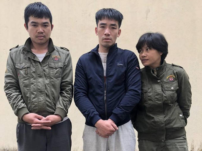 Nhóm đối tượng tại cơ quan điều tra.