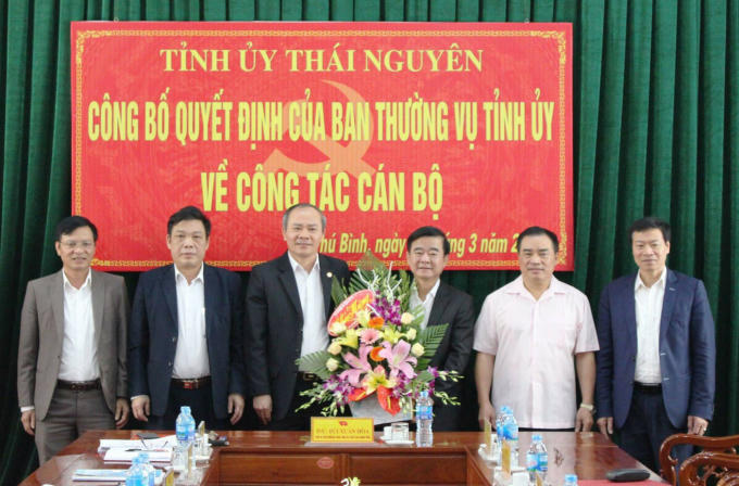 Ông  Đỗ Đức Công trong buổi công bố quyết định. Ảnh Báo Xây dựng