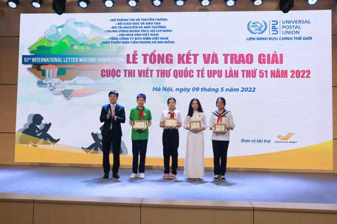 Em Nguyễn Bình Nguyên