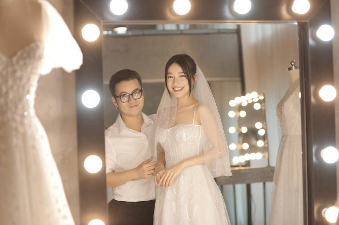 Nhã Phương đích thị là cô dâu của năm khi diện những thiết kế váy cưới trong mơ của mọi cô gái
