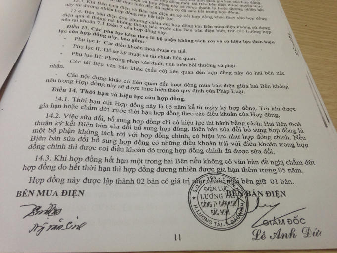 Hợp đồng mua bán điện giữa thôn Đông Hương và Điện lực Lương Tài từ năm 2010.