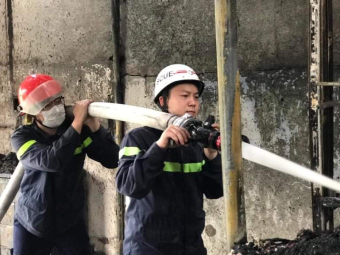 1A089568-2A1A-43DC-A506-B8E977D1A4D6.