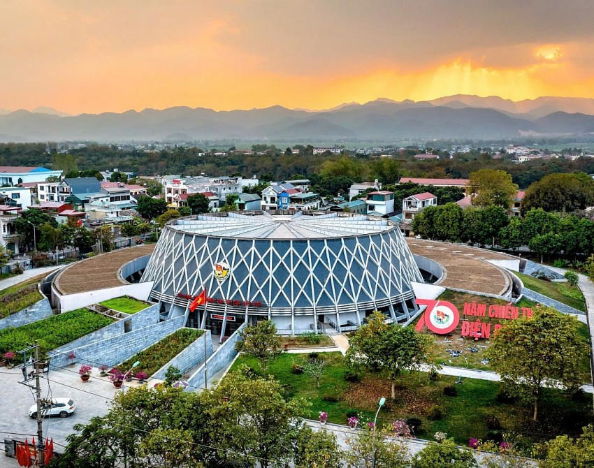 Bảo tàng Chiến thắng lịch sử Điện Biên Phủ đổi tên thành Bảo tàng Chiến thắng Điện Biên Phủ.