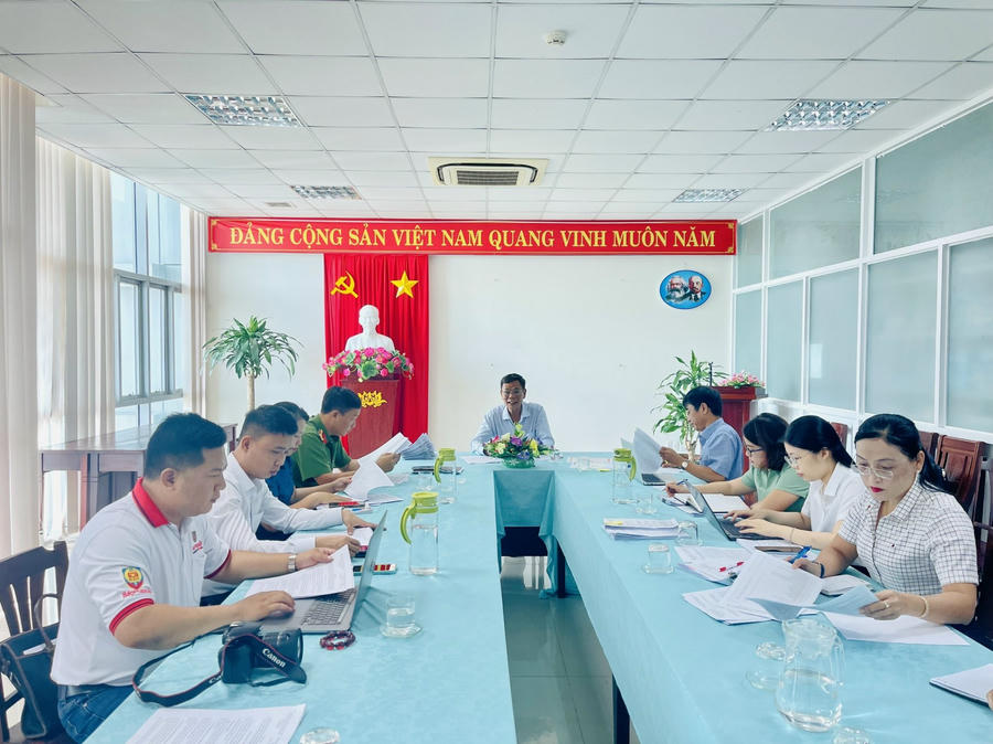 Sở Tư pháp thường xuyên có tương tác hai chiều nhằm kịp thời tháo gỡ hoặc tham mưu cấp có thẩm quyền giải pháp xử lý.