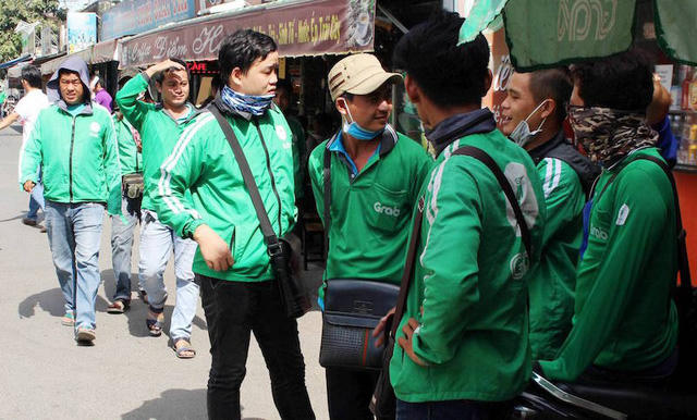 Rất đông tài xế tại TPHCM đình công trong ngày 10/1
