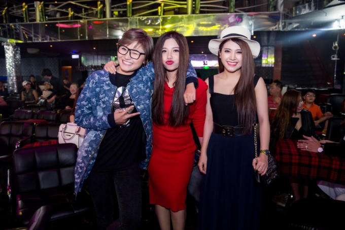 Bộ ba Vicky Nhung- Phượng Vũ- Tố Ny