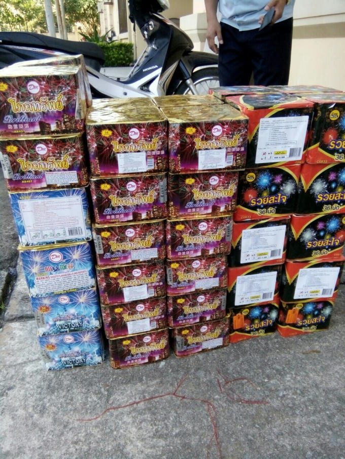 75 kg pháo lậu đang tập kết chuẩn bị đưa vào nội địa tiêu thụ.