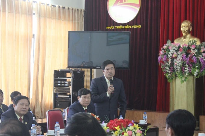 Đại diễn Cienco4 lý giải việc tăng phí trạm Bến Thủy. Ảnh Duy Ngợi