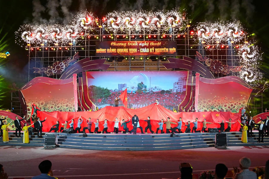 Chương trình nghệ thuật chào mừng thành công Đại hội Đảng bộ thành phố Hải Phòng lần thứ I, nhiệm kỳ 2025 – 2030. Ảnh: Haiphong.gov.vn
