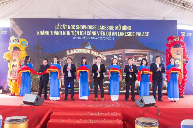 Công viên quần thể dự án Lakeside Palace tổng vốn hơn 10 tỷ đồng cho 6 tiểu công viên chủ đề khác nhau.
