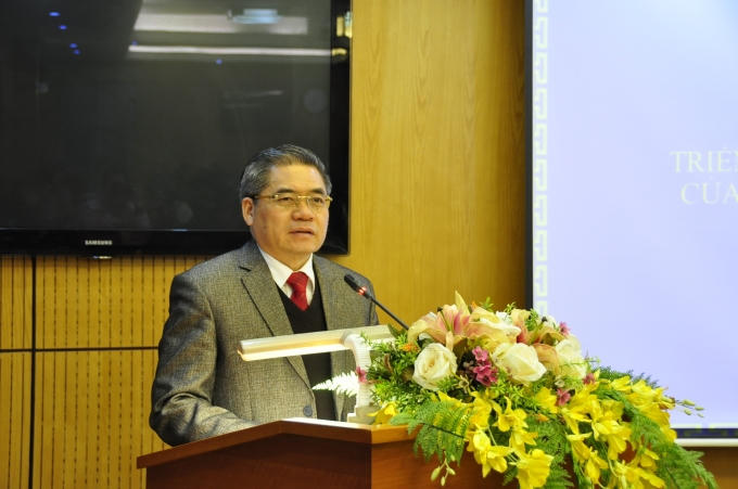 Thứ trưởng Đinh Trung Tụng phát biểu tại hội nghị triển khai công tác năm 2015 của Vụ Kế hoạch tài chính.