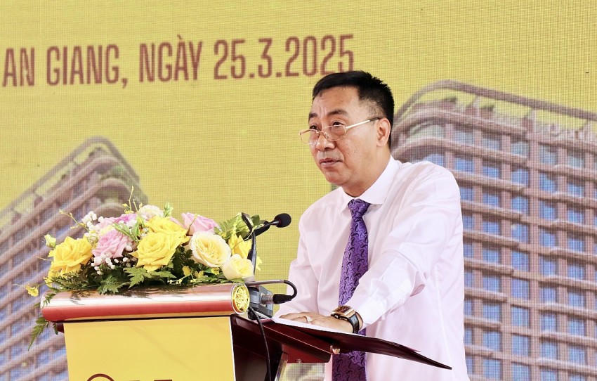 Ông Nguyễn Anh Tuấn, Phó Tổng Giám đốc Tập đoàn T&T Group phát biểu tại sự kiện.